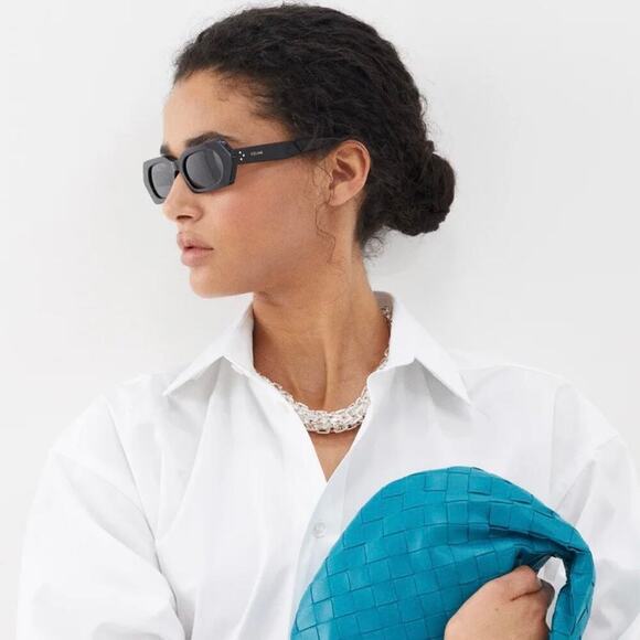 New! CELINE Sunglasses CL40243I 01A, Authentic - Picture 9 of 16